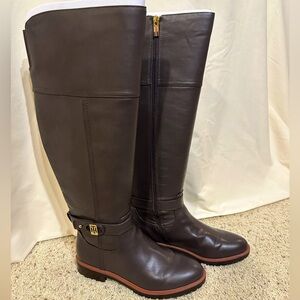Tommy Hilfiger Wide Calf Boots (8.5 M)